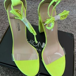 Brand new fashion nova heels